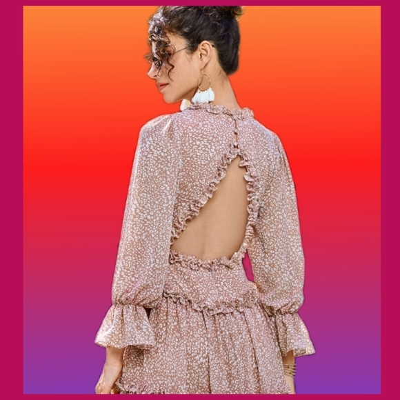 A-line  V-Neck Cutout Back Dress by Zaful Forever Young - Picture 3 of 11